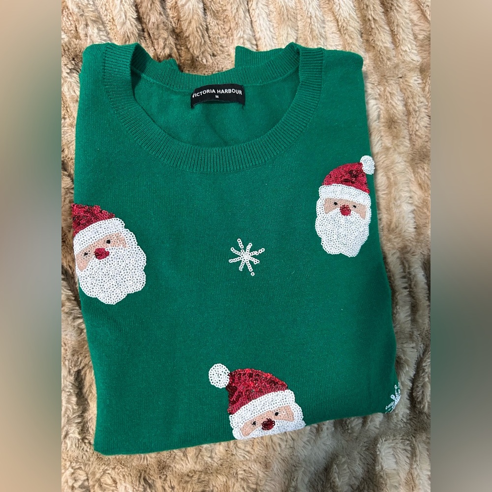 Victoria Harbour green Christmas Santa sweater Medium